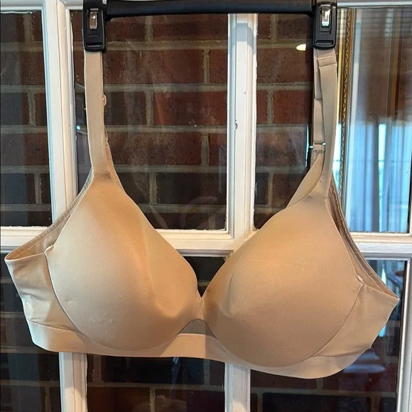 Cacique Tan Seamless Full Coverage Bra size 50B Has underwire. - Picture 1 of 9